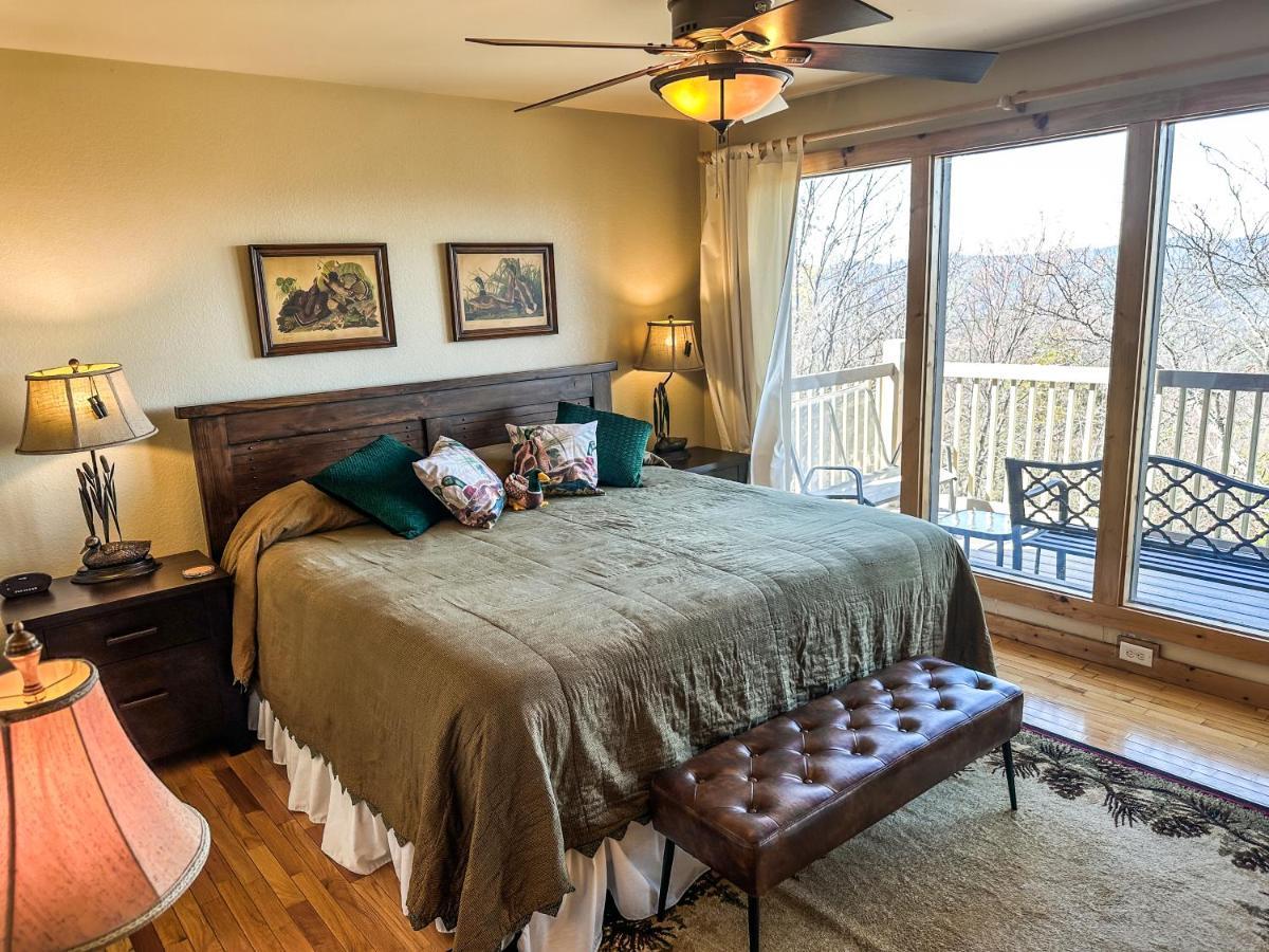 Tanasi Lodge - Reunions, Retreats, Weddings, Family Getaways Sevierville Exterior foto
