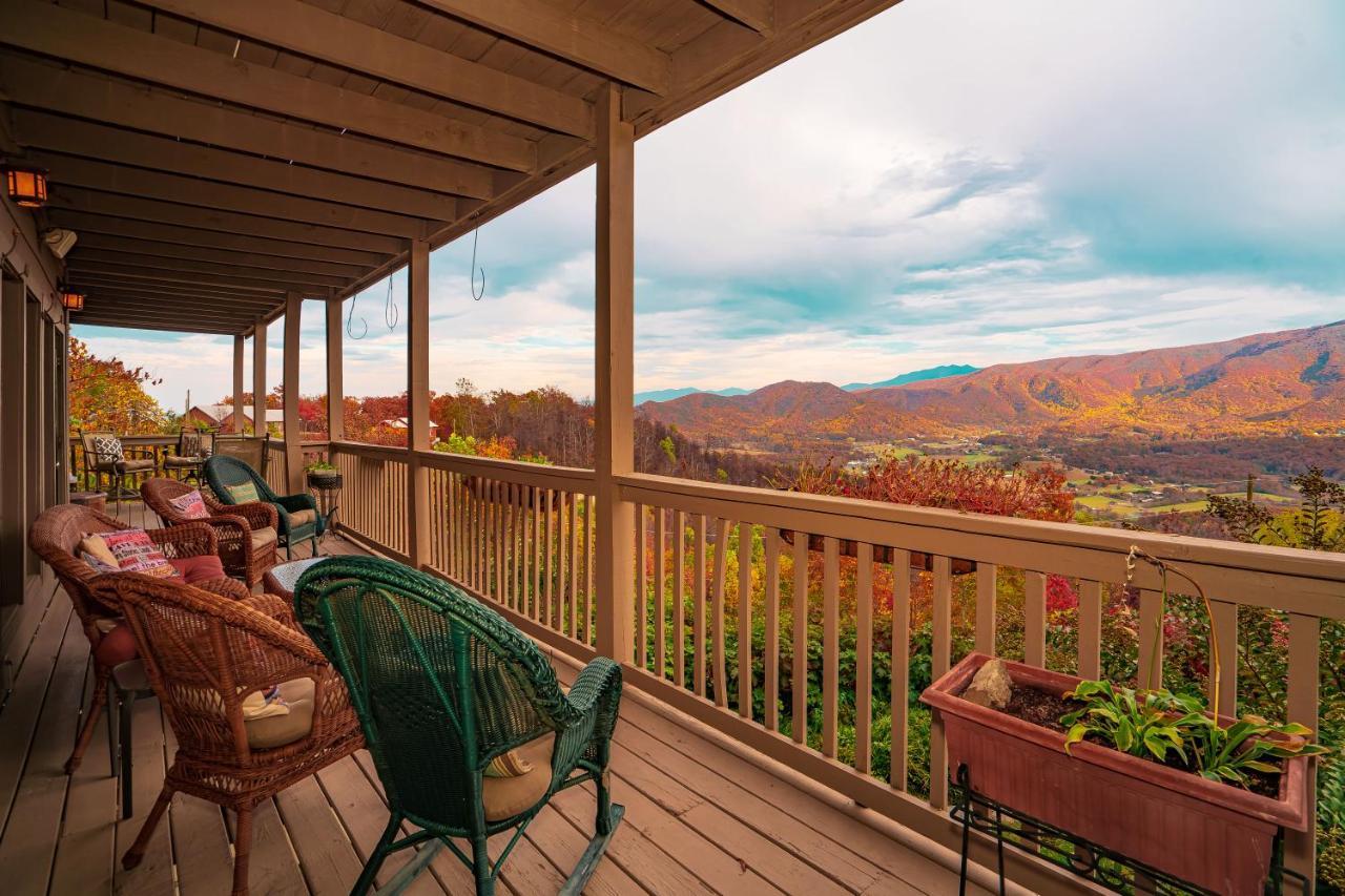 Tanasi Lodge - Reunions, Retreats, Weddings, Family Getaways Sevierville Exterior foto